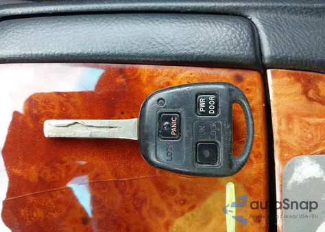 2004 Lexus Rx 330 from USA, damaged, VIN 2T2HA31U94C010603